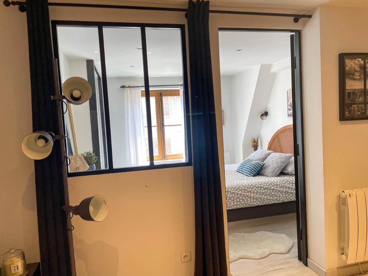 Magnifique Logement Au Pied Du Chateau Blois Exterior foto