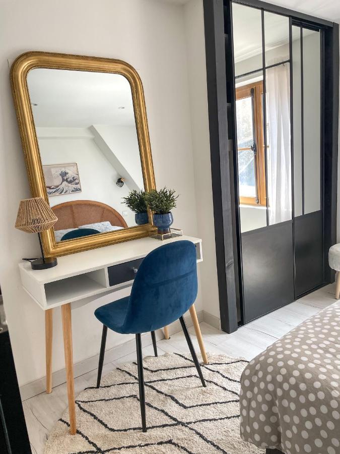 Magnifique Logement Au Pied Du Chateau Blois Exterior foto